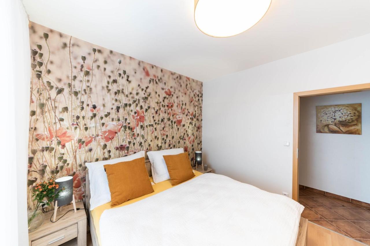 Apartman Lipa Liberec Exterior photo